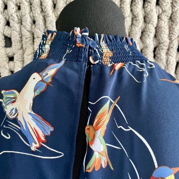Navy Hummingbird Print Sleeveless Blouse Size M - Picture 11 of 11